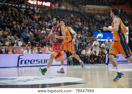 VALENCIA, SPAIN - DECEMBER 7:  San Emeterio ball during Endesa Spanish League game between Valencia Basket Club and Laboral Kutxa Baskonia at Fonteta Stadium on December 7, 2014 in Valencia, Spain