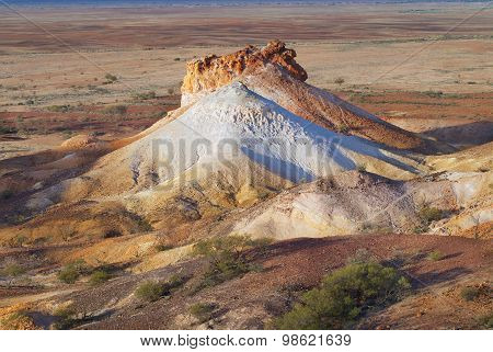 Colorful formation at the Breakaways Reserve at sunset, Coober Pedy, Australia.