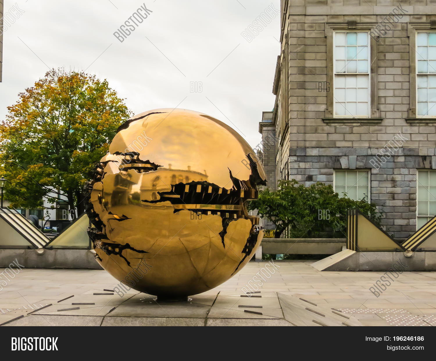 Sphere Within Sphere Within Sphere, Image & Photo (Free Trial) | Bigstock