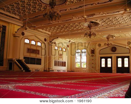 Wnętrze meczetu Juma Musjid
