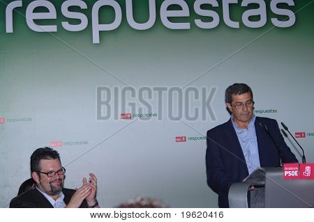 Bürgermeister der Stadt um eine politische meting-05