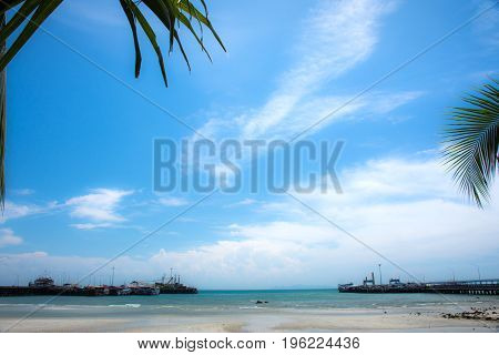 Sunset and golden light on the sea surface,Beautiful cloudy sunrise at sea landscape