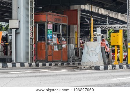 Gate For Expressway Fee Payment In Bangkok By Exat