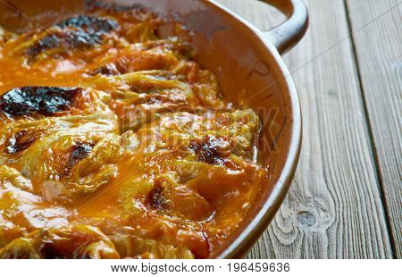 Kaalikaaryleet - Finnish stuffed cabbage close up meal
