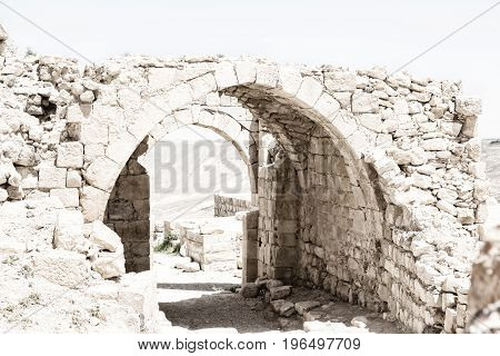The Old Caste  And His Ruins In The Sky