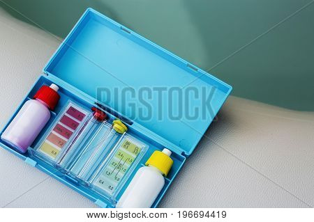 Kit Of Ph Chlorine And Bromide Test For Water Quality Test Of  Or Pool