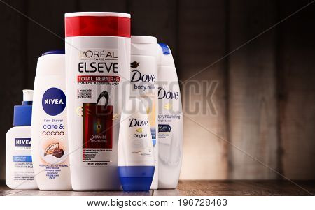 Composition With Containers Of Global Cosmetics Brands