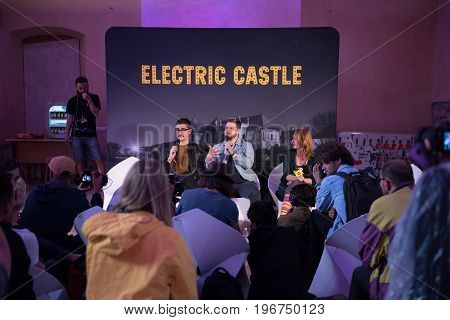 Alt-j Band At A Press Conference