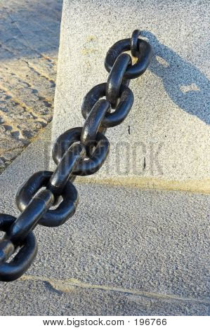 Catena e ombra