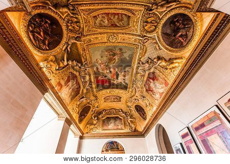 Anne Of Austria Apartments, Paris, France