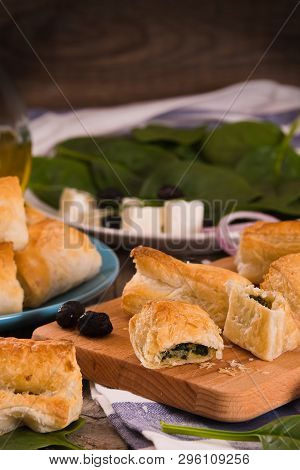 Spinach Puffs With Feta Chese And Spinach.