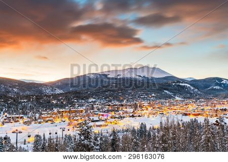 Breckenridge, Colorado, USA town skyline in winter at dawn.