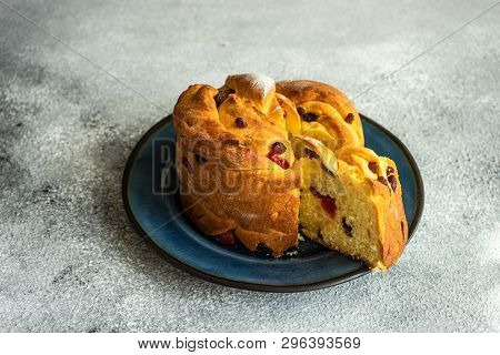 Easter Cake Craffin
