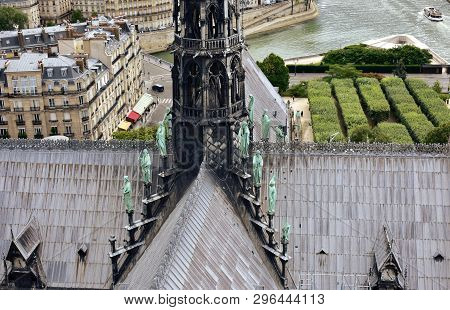 Notre Dame Spire, La Fleche, And Lead Clad Wooden Roofs Before The Fire. View Of The Apostles And Ev