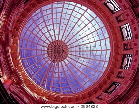 Центр Trafford