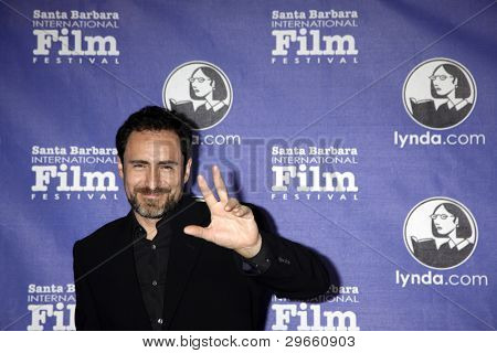 SANTA BARBARA - 3 lutego: Demian Bichir przybywa Awards 2012 rocka wirtuozów w Arlington Theate