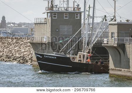 New Bedford, Massachusetts, Usa - April 6, 2019: Commercial Fishing Boat Patience Transiting New Bed