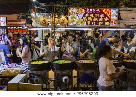 Malacca, Malaysia - August4, 2018: The Stall Of Many Shops Around Jonker Walk Street , China Town In