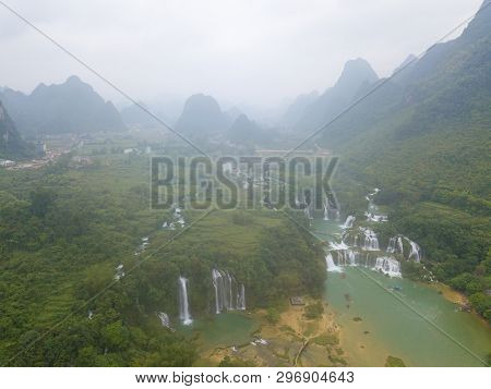 Panorama View Of Beautiful Waterfall. Ban Gioc Waterfall, Detian Waterfall Are Waterfalls In Border 