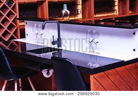Sommelier, Cavist. Training In School Sommelier. Wine School. Wine Tasting. Tinted