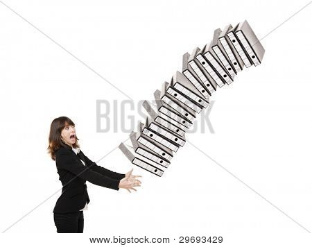 흰색 절연 손에 폴더의 더미와 함께 보 았지 사무실에 여자