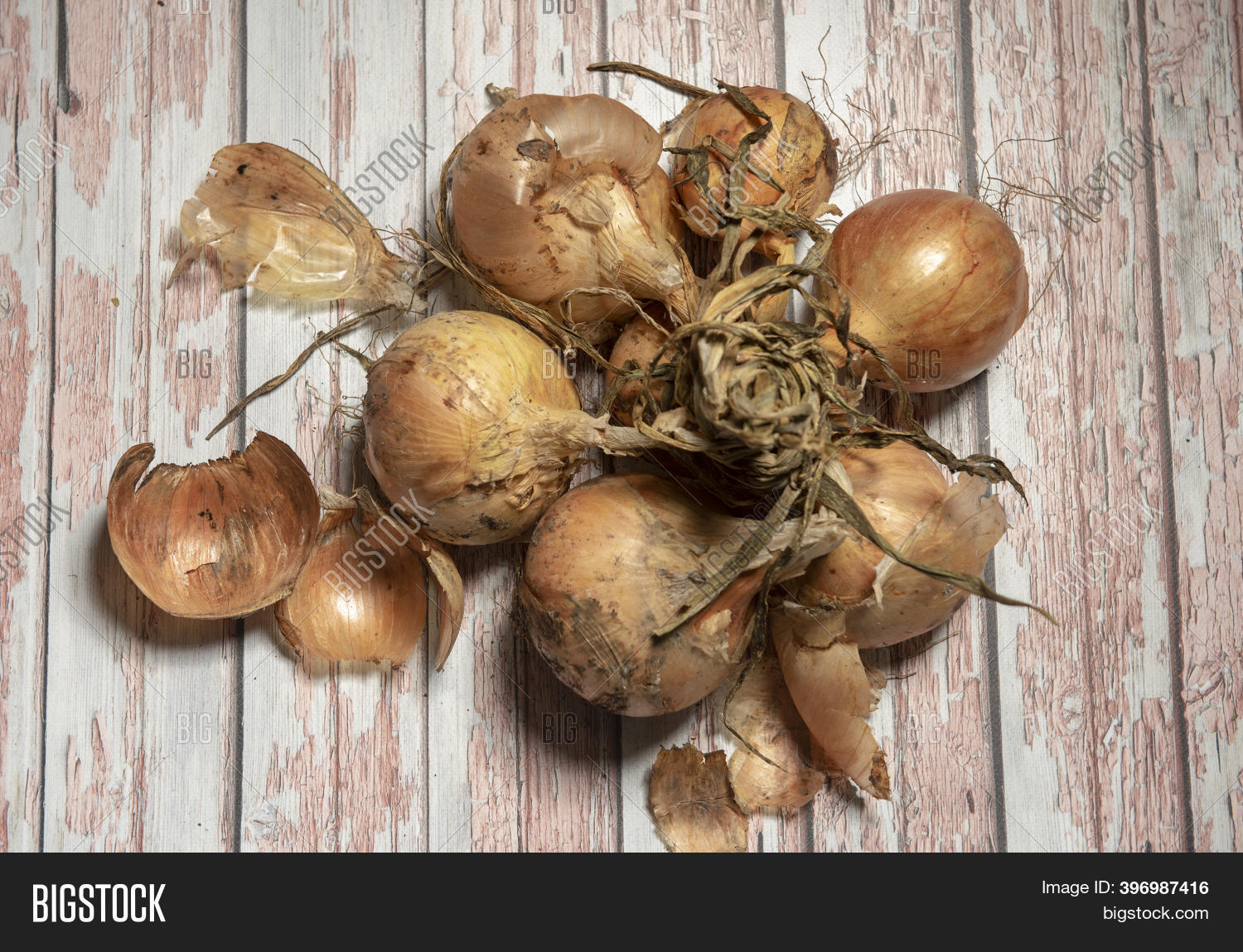 Fresh Onions Peelings Image & Photo (Free Trial) Bigstock