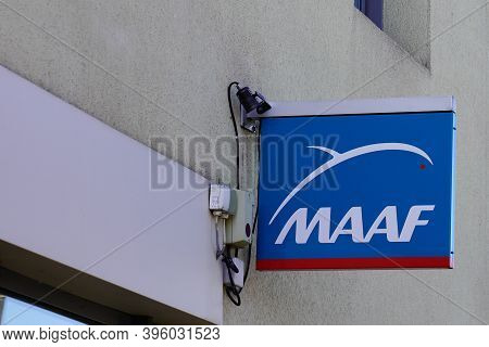 Bordeaux , Aquitaine / France - 11 11 2020 : Maaf Sign Text And Logo Front Of Office Assurances Bank