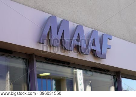 Bordeaux , Aquitaine / France - 11 11 2020 : Maaf Logo And Text Sign Front Of Agency Office Store In