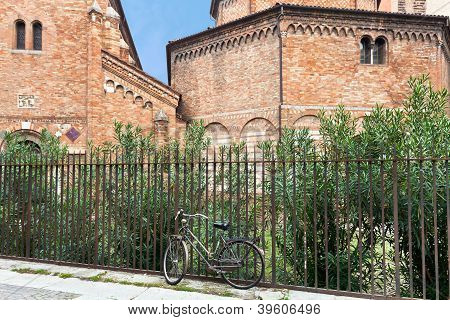 Santo Stefano kirkko Bologna, Italia