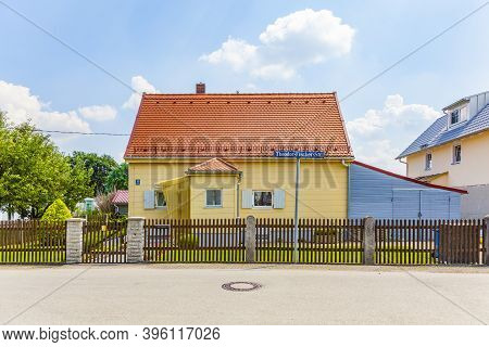 Munich, Germany - June 26, 2010: Typical Elderly House In Housing Area In A Suburban Street Of Munic