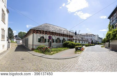 Eltville, Germany - May 30, 2020: Scenic Street View With Winery Red Riding Hood In Old Town In Eltv