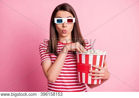 Photo Portrait Of Girl Wearing 3d Glasses Holding Box With Pop Corn Watching Tv Whistling Isolated O
