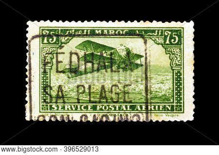 French Morocco - Circa 1927 : Cancelled Postage Stamp Printed By French Morocco, That Shows Old Sing