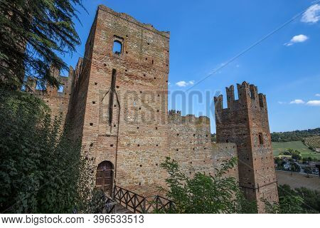 Castell 'arquato, Italy, August 25, 2020 - The Castle Of The Medieval Town Of Castell'arquato, Piace