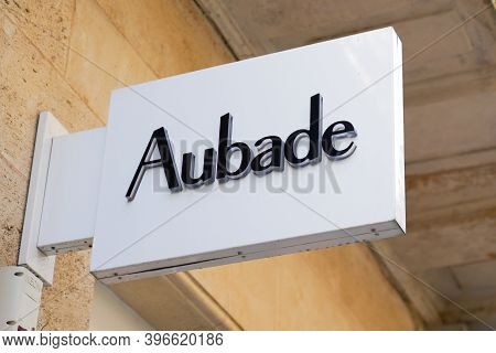 Bordeaux , Aquitaine  France - 11 21 2020 : Aubade Logo And Sign Text Front Of Girls Boutique Underw