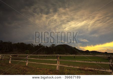Sturmwolken sammeln