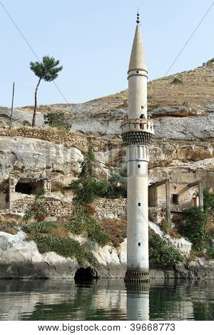 Minareten i vandet