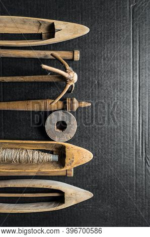 A Set Of Original Antique Wooden Weaving Tools, Hand Weaving Shuttle. Spindle, Manual Spinning