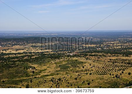 trockene Landschaft des Alentejo, portugal