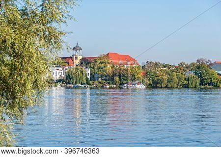 Potsdam, Germany -  September 30, 2020: Shore Of The Tiefer See (tiefer Lake) With The Building Of T