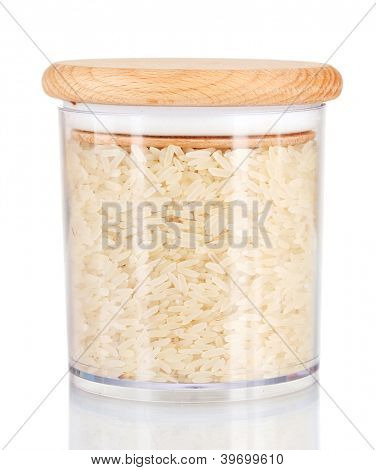 arroz em jar no fundo branco