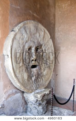 The Mouth Of Truth, La Bocca Della Verità