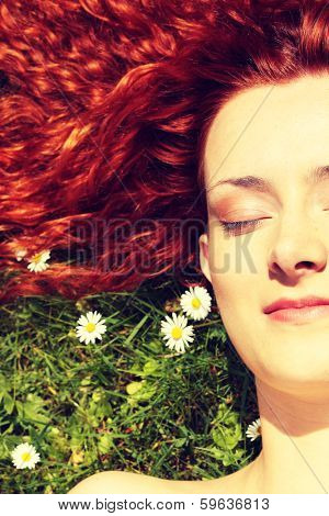 Head shot of woman outdoor