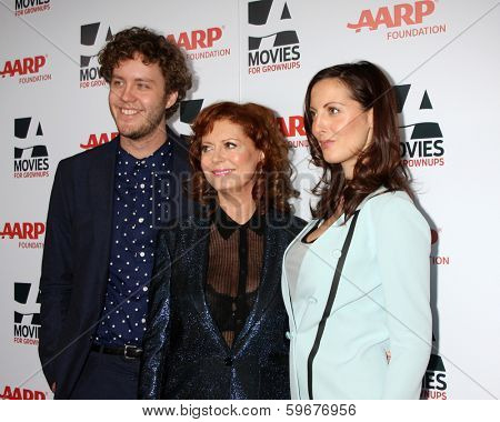 LOS ANGELES - FEB 10:  Jack Henry Robbins, Susan Sarandon, Eva Amurri Martino at the AARP 