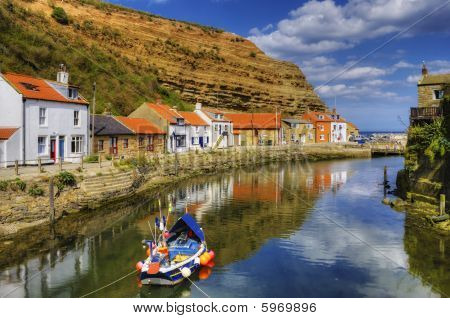 Staithes Harbor