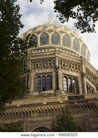 The Neue Synagoge (new Synagogue)