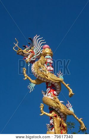 Dragon statue