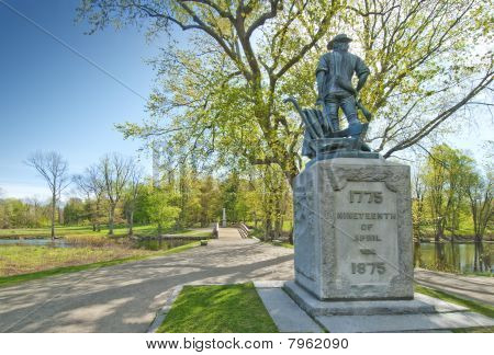 Minuteman & Concord bridge