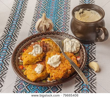 Traditional Ukrainian Homemade Potato Pancakes (draniks)