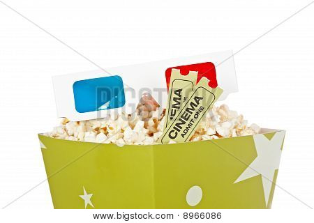 Popcorn spand, to billetter og 3D briller